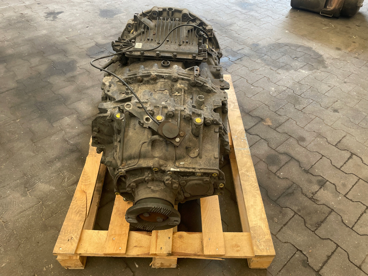 SKRZYNIA BIEGÓW MAN TGS TGX EURO 6 12AS2330TD - Menjalnik za Tovornjak: slika 4 SKRZYNIA BIEGÓW MAN TGS TGX EURO 6 12AS2330TD - Menjalnik za Tovornjak: slika 4