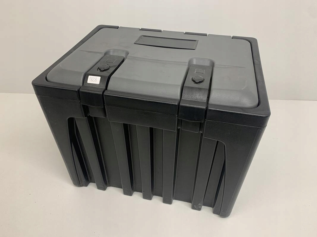 SKRZYNIA NARZĘDZIOWA SCHMITZ KRONE KOGEL WIELTON - Karoserija in zunanjost za Tovornjak: slika 1 SKRZYNIA NARZĘDZIOWA SCHMITZ KRONE KOGEL WIELTON - Karoserija in zunanjost za Tovornjak: slika 1