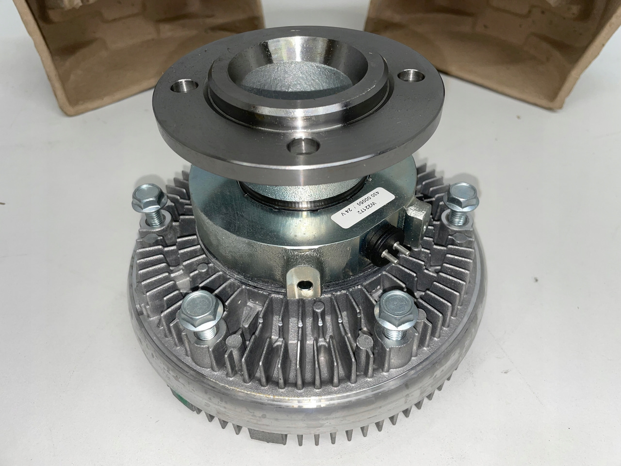 WISKOZA SPRZĘGŁO WISKOTYCZNE MAN TGA D28 - Ventilator: slika 3 WISKOZA SPRZĘGŁO WISKOTYCZNE MAN TGA D28 - Ventilator: slika 3