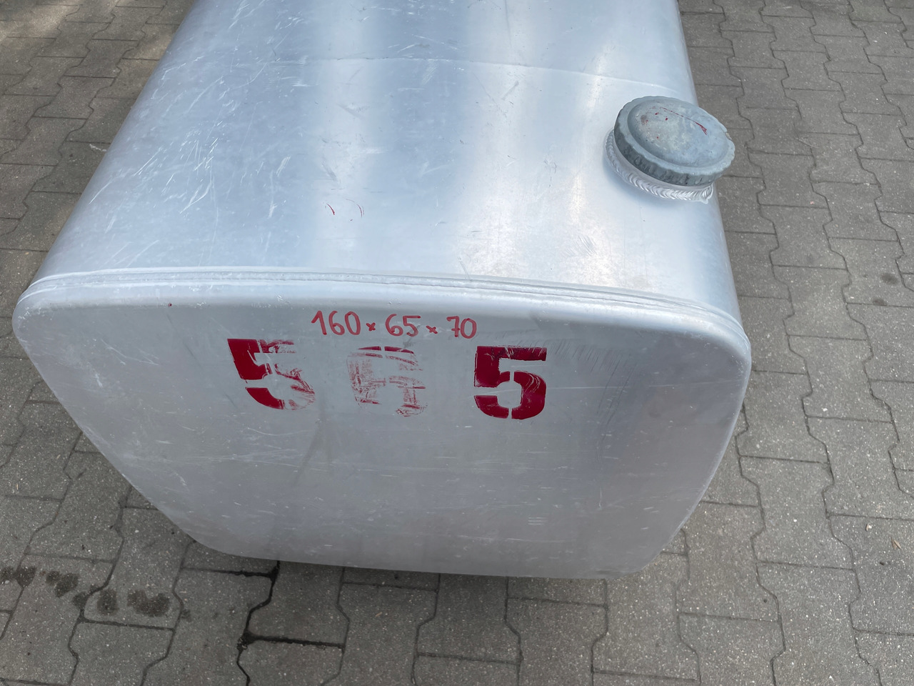 ZBIORNIK PALIWA VOLVO FH 12 FH12 20393553 - Rezervoar za gorivo za Tovornjak: slika 3 ZBIORNIK PALIWA VOLVO FH 12 FH12 20393553 - Rezervoar za gorivo za Tovornjak: slika 3