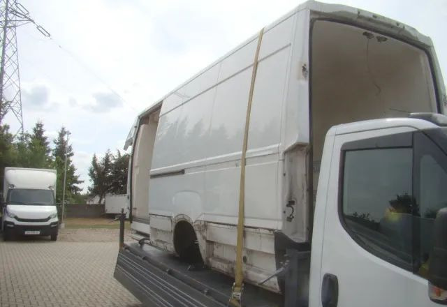 CHŁODNIA Izoterma KASTA Zdięta Z IVECO 2015R Sprawna - Hladilna enota: slika 1 CHŁODNIA Izoterma KASTA Zdięta Z IVECO 2015R Sprawna - Hladilna enota: slika 1