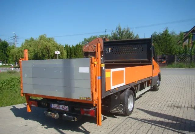 Iveco DAILY 35 C 15 WINDA 750KG 3.5T NA HAKU - Dostavno vozilo s kesonom: slika 5 Iveco DAILY 35 C 15 WINDA 750KG 3.5T NA HAKU - Dostavno vozilo s kesonom: slika 5