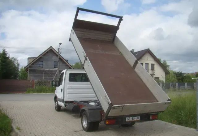 Iveco DAILY 40 C 12 WYWROTKA 3.5T 4.20M KLIMA - Dostavno vozilo prekucnik: slika 5 Iveco DAILY 40 C 12 WYWROTKA 3.5T 4.20M KLIMA - Dostavno vozilo prekucnik: slika 5