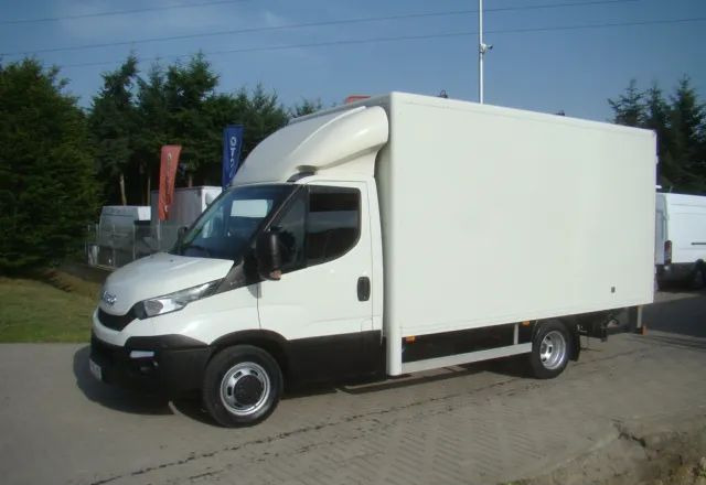 Iveco DAILY 40 C 15 3.0TDI 3.5T DMC WINDA 1000KG1000KG - Dostavno vozilo z zabojnikom: slika 2 Iveco DAILY 40 C 15 3.0TDI 3.5T DMC WINDA 1000KG1000KG - Dostavno vozilo z zabojnikom: slika 2
