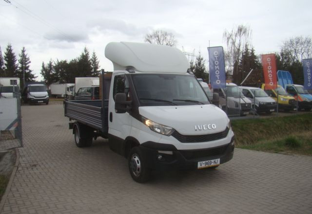 Iveco DAILY 50 C 17 3.0TDI 3-STONNA WYWROYKA - Dostavno vozilo prekucnik: slika 5 Iveco DAILY 50 C 17 3.0TDI 3-STONNA WYWROYKA - Dostavno vozilo prekucnik: slika 5