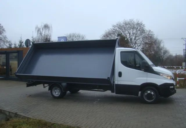 Iveco DAILY 50 C 17 3.0TDI WYWROTKA 4.70M 3.5T KLIMATRONIK - Dostavno vozilo prekucnik: slika 3 Iveco DAILY 50 C 17 3.0TDI WYWROTKA 4.70M 3.5T KLIMATRONIK - Dostavno vozilo prekucnik: slika 3