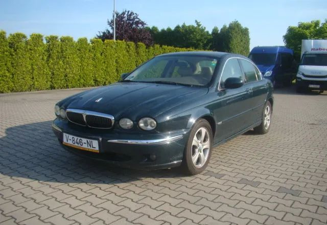 Jaguar X-Type - Limuzina: slika 4 Jaguar X-Type - Limuzina: slika 4
