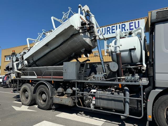 Mercedes Actros 2636 - Vakuumski tovornjak: slika 4 Mercedes Actros 2636 - Vakuumski tovornjak: slika 4