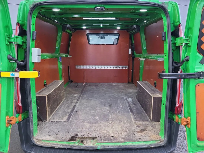 Mali kombi Ford Transti Custom: slika 7