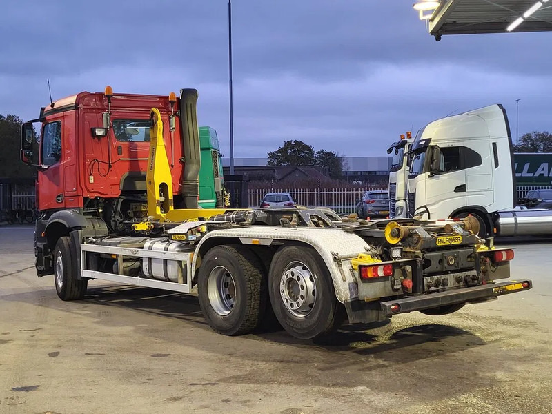 Mercedes-Benz Arocs 2648 Arocs 2648 - Tovornjak - kabelski sistem: slika 4 Mercedes-Benz Arocs 2648 Arocs 2648 - Tovornjak - kabelski sistem: slika 4