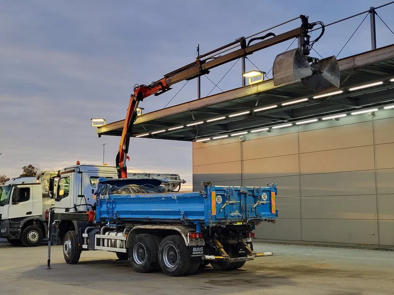 Mercedes-Benz Arocs 3343 Arocs - Tovornjak z dvigalom: slika 2 Mercedes-Benz Arocs 3343 Arocs - Tovornjak z dvigalom: slika 2