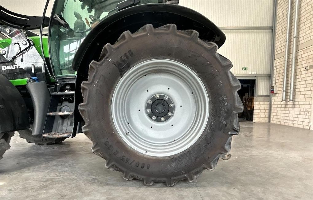 Deutz-Fahr 6130 TTV - Traktor: slika 4 Deutz-Fahr 6130 TTV - Traktor: slika 4