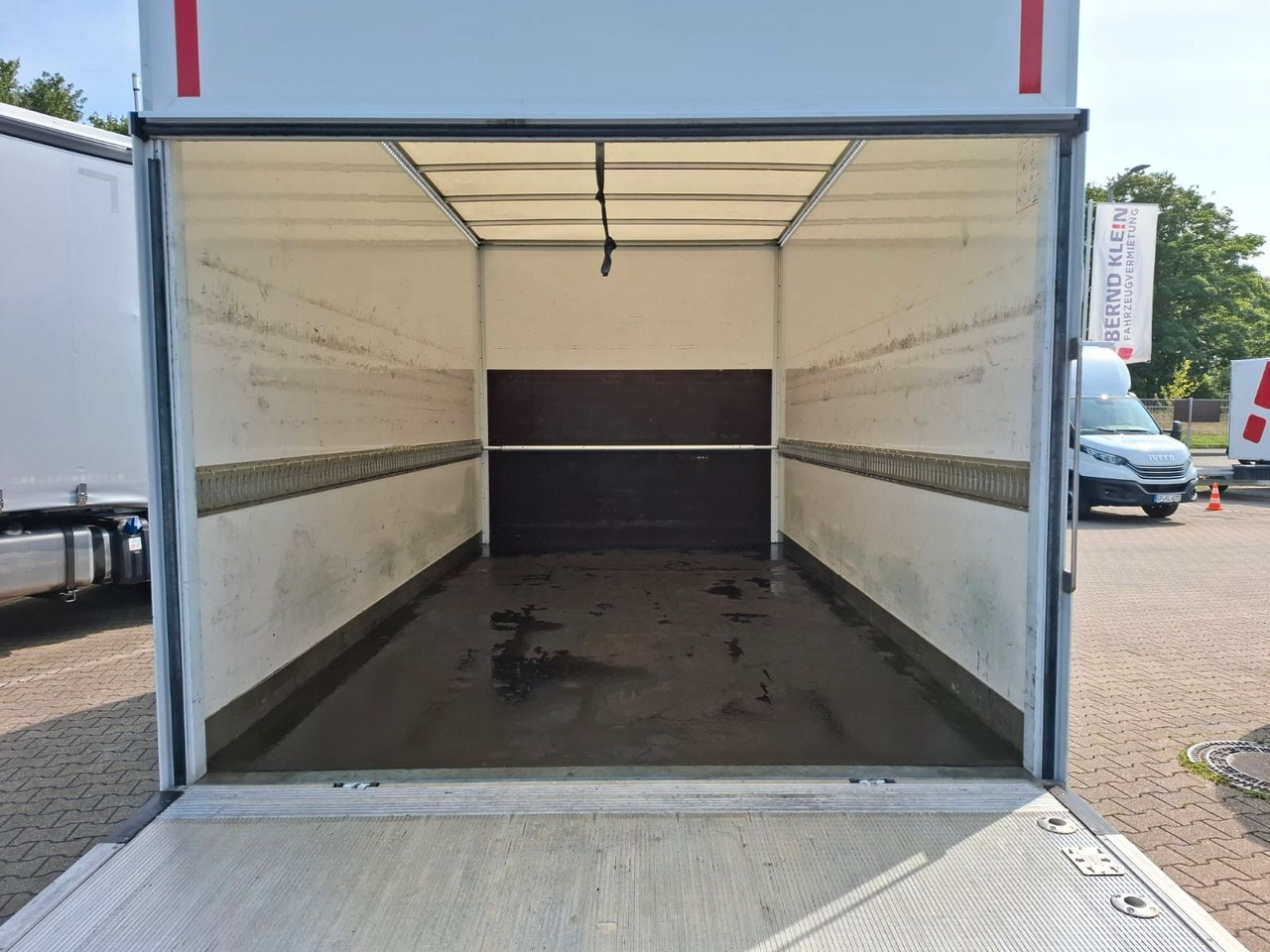 Iveco 35S16A8/P, LBW, Luft, HiMatik, Klima, RFK, - Dostavno vozilo z zabojnikom: slika 5 Iveco 35S16A8/P, LBW, Luft, HiMatik, Klima, RFK, - Dostavno vozilo z zabojnikom: slika 5