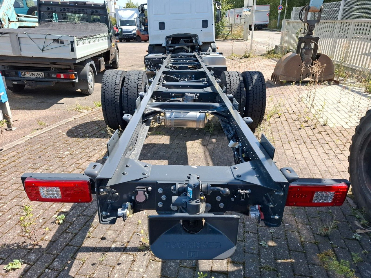 Iveco ML 140-280 FFH, Fahrgestell, Luft, Klima, ... - Tovornjak-šasija: slika 2 Iveco ML 140-280 FFH, Fahrgestell, Luft, Klima, ... - Tovornjak-šasija: slika 2