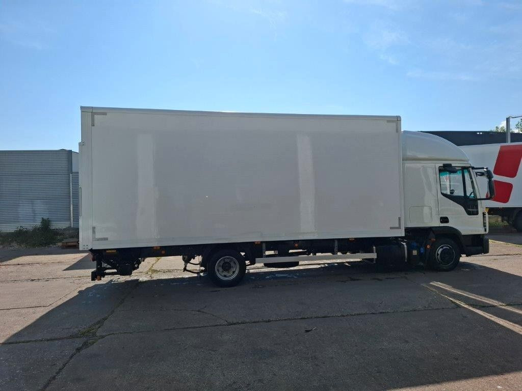 Iveco ML80-210, FFH, Koffer, LBW, Luft, - Dostavno vozilo z zabojnikom: slika 4 Iveco ML80-210, FFH, Koffer, LBW, Luft, - Dostavno vozilo z zabojnikom: slika 4