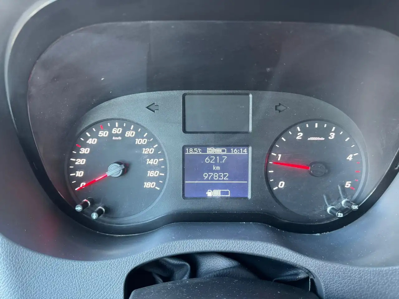 Mercedes-Benz Sprinter 317 CDI Lang DoKa Pritsche AHK 3,5t - Drugi stroj: slika 4 Mercedes-Benz Sprinter 317 CDI Lang DoKa Pritsche AHK 3,5t - Drugi stroj: slika 4