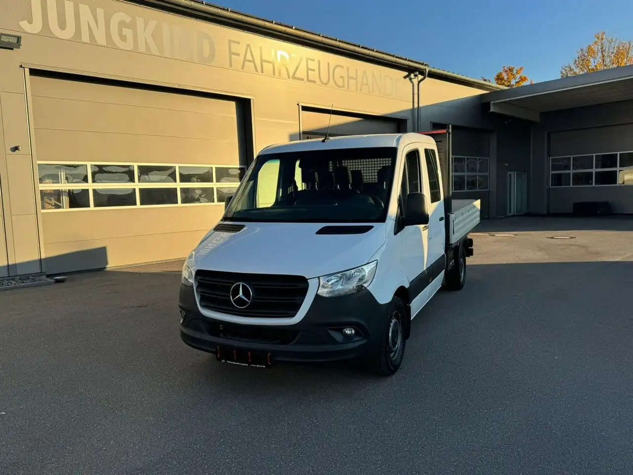 Mercedes-Benz Sprinter 317 CDI Lang DoKa Pritsche AHK 3,5t - Dostavno vozilo s kesonom, Dostavno vozilo z dvojno kabino: slika 2 Mercedes-Benz Sprinter 317 CDI Lang DoKa Pritsche AHK 3,5t - Dostavno vozilo s kesonom, Dostavno vozilo z dvojno kabino: slika 2
