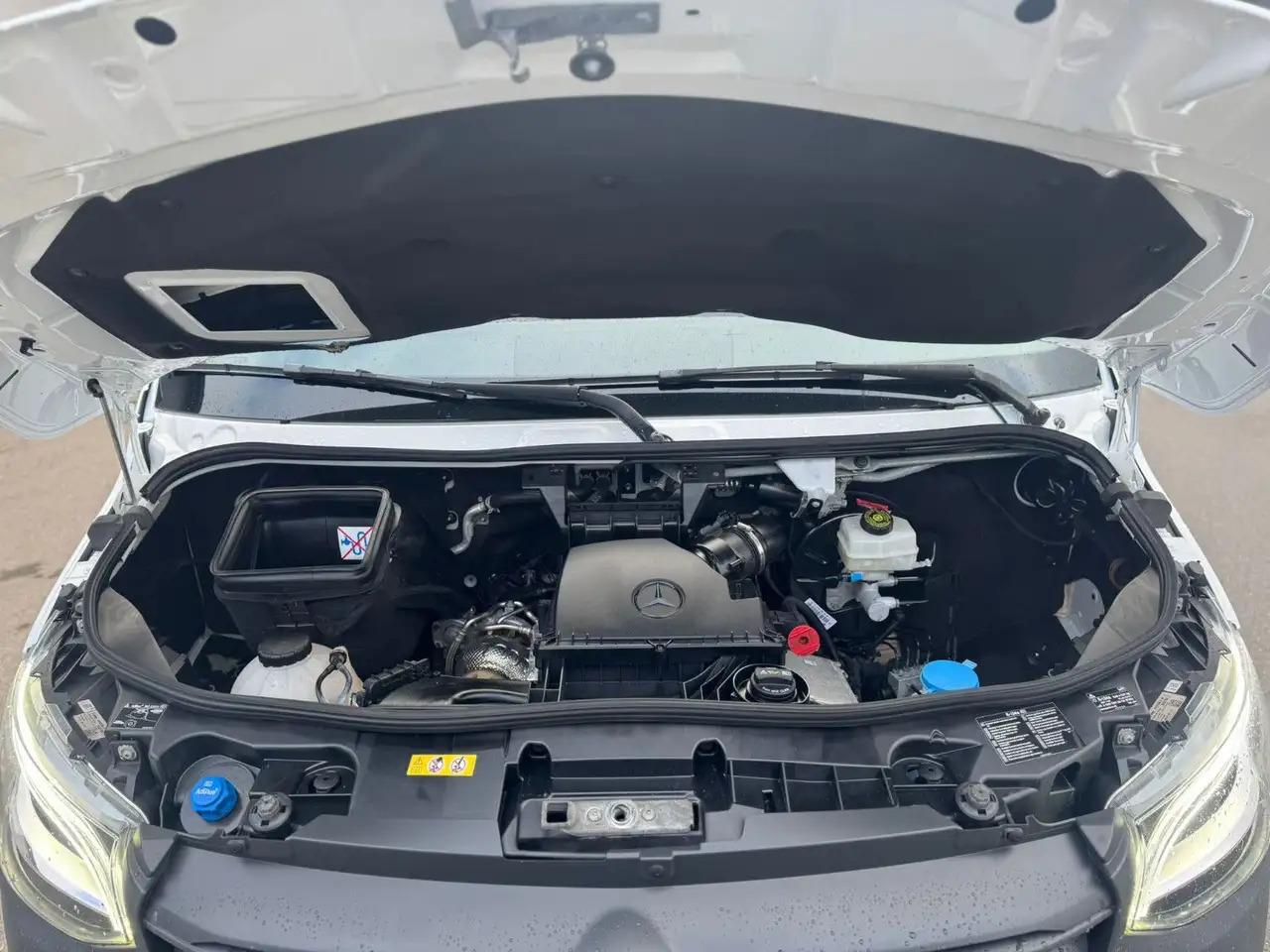 Furgon Mercedes-Benz Sprinter 317 CDI Maxi Lang LED MBUX Klima: slika 15 Furgon Mercedes-Benz Sprinter 317 CDI Maxi Lang LED MBUX Klima: slika 15