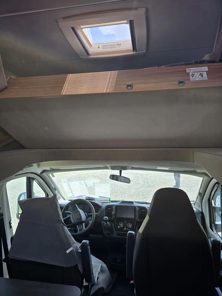 Weinsberg CaraHome 550 MG Markise, AHK, LED - Alkoven avtodom: slika 5 Weinsberg CaraHome 550 MG Markise, AHK, LED - Alkoven avtodom: slika 5