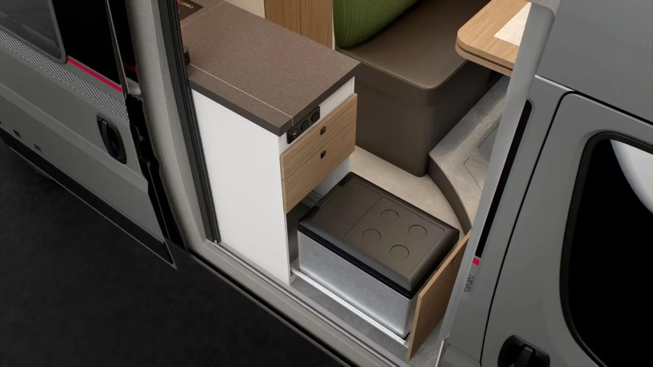 Wohnmobil Bürstner Papillon CV neues Modell - Kombi avtodom: slika 5 Wohnmobil Bürstner Papillon CV neues Modell - Kombi avtodom: slika 5