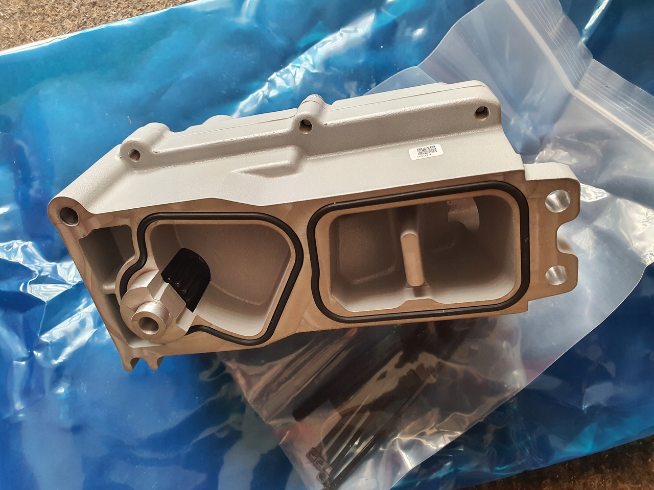 Nowa Turbosprężarka + VTG Aktuator DAF CF / XF106 EURO 6 POLIFT - Turbo za Tovornjak: slika 5 Nowa Turbosprężarka + VTG Aktuator DAF CF / XF106 EURO 6 POLIFT - Turbo za Tovornjak: slika 5