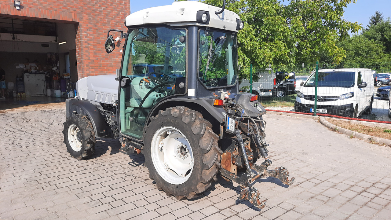 LAMBORGHINI RV90 Automatic - Kmetijski stroj: slika 5 LAMBORGHINI RV90 Automatic - Kmetijski stroj: slika 5