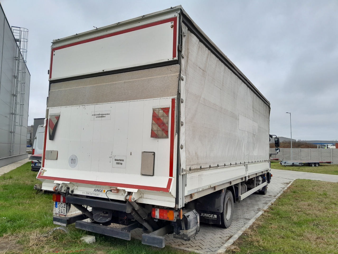 MAN TGL 12.220 Tail Lift Manual - Tovornjak s ponjavo: slika 5 MAN TGL 12.220 Tail Lift Manual - Tovornjak s ponjavo: slika 5