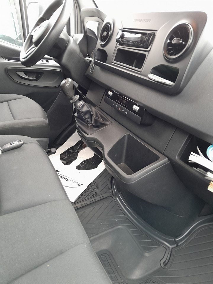 Dostavno vozilo s kesonom MERCEDES-BENZ Sprinter: slika 27