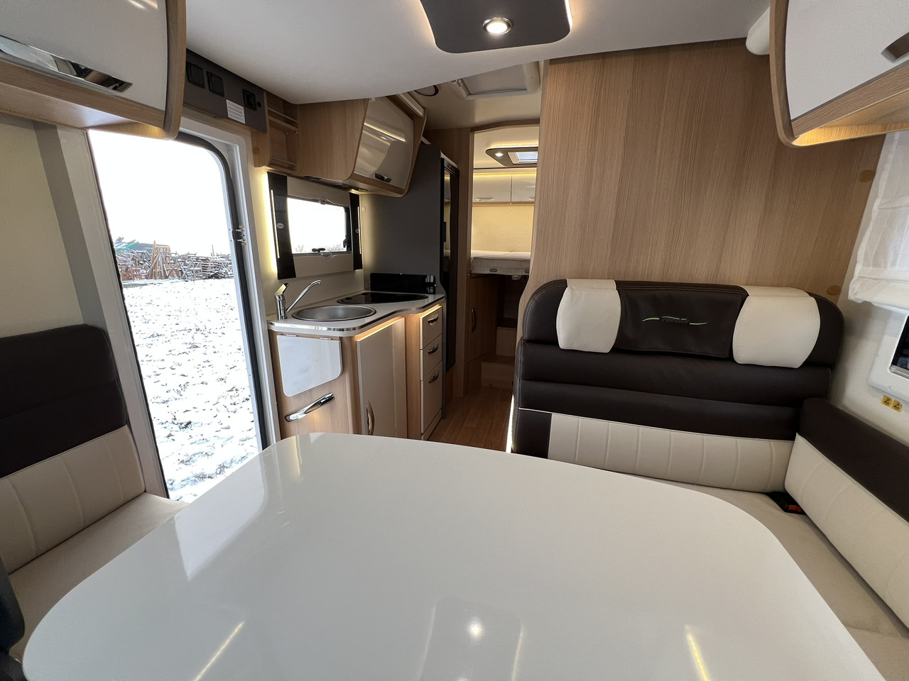 FORSTER T 699 EB Hubbett - Markise - Fahrradtr. - Polintegriran avtodom: slika 4 FORSTER T 699 EB Hubbett - Markise - Fahrradtr. - Polintegriran avtodom: slika 4