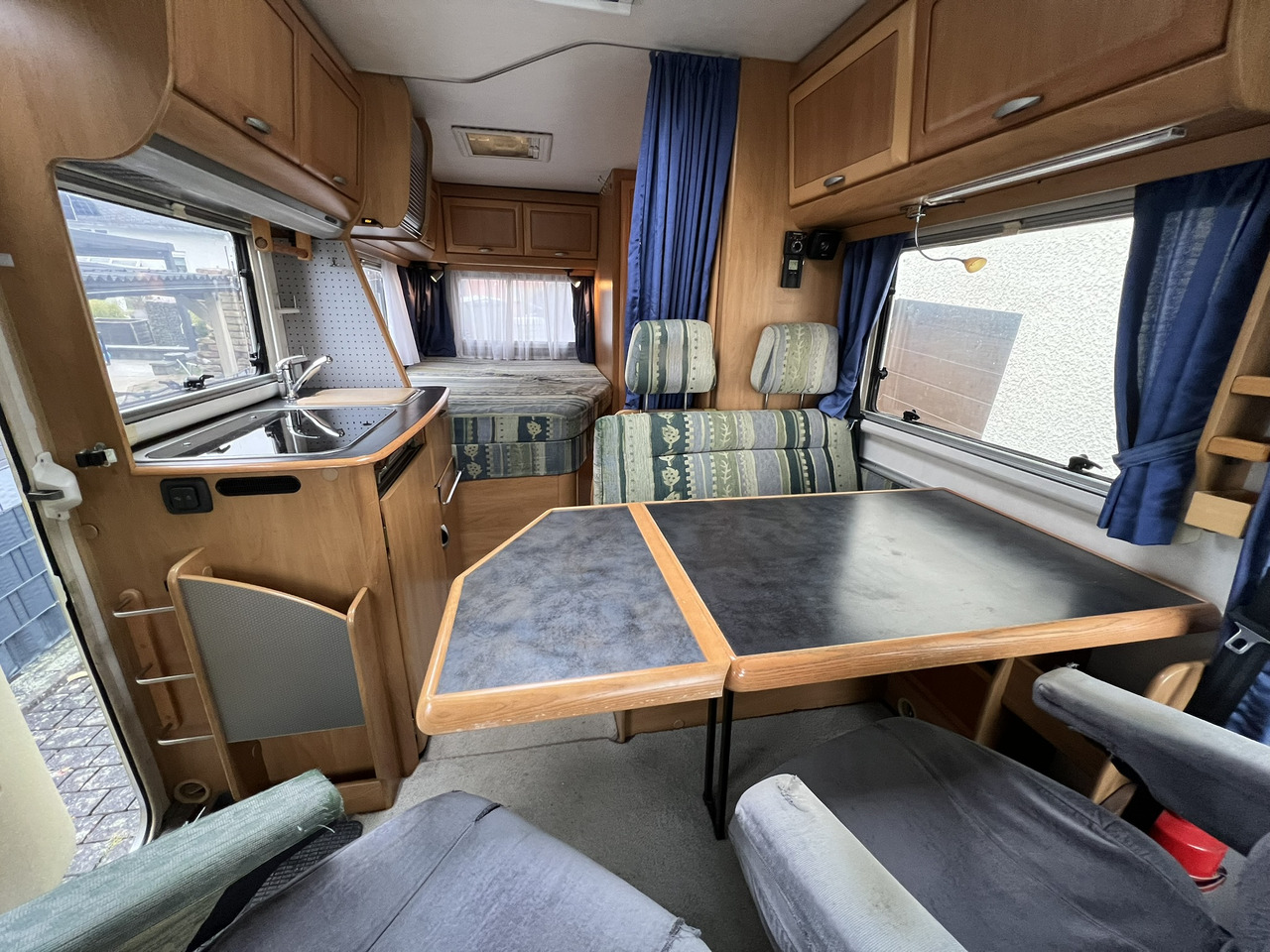 HYMER / ERIBA B-Klasse 574 incl. Hubbett - Markise - 3,85 to - Integriran avtodom: slika 5 HYMER / ERIBA B-Klasse 574 incl. Hubbett - Markise - 3,85 to - Integriran avtodom: slika 5