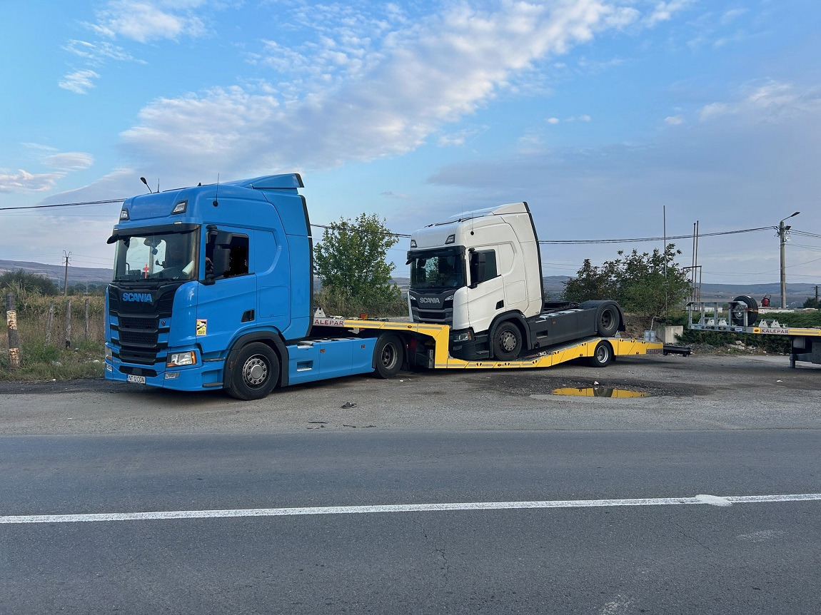 KALEPAR KLP1 - Nizko noseča polprikolica: slika 5 KALEPAR KLP1 - Nizko noseča polprikolica: slika 5