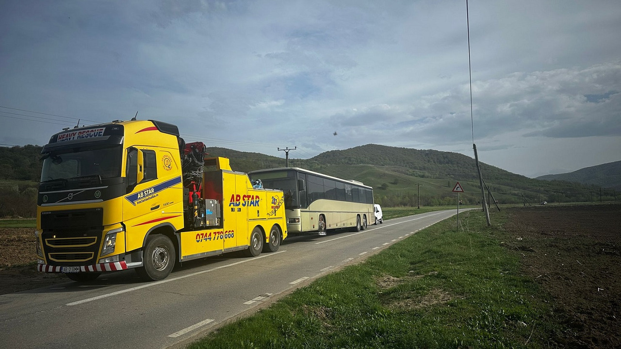 VOLVO FH500 - Tovornjak z dvigalom: slika 4 VOLVO FH500 - Tovornjak z dvigalom: slika 4