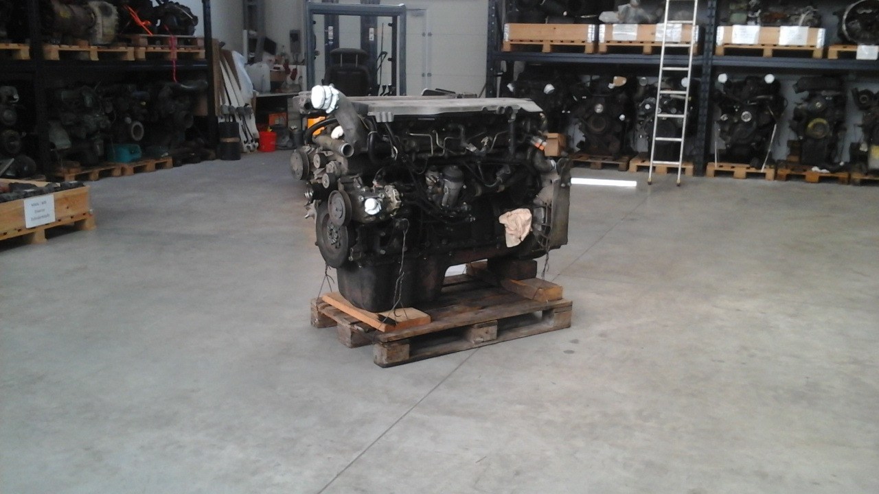 Gebrauchter Motor MAN TGA D 2066 LF 36, Euro 4 - Motor za Tovornjak: slika 3 Gebrauchter Motor MAN TGA D 2066 LF 36, Euro 4 - Motor za Tovornjak: slika 3