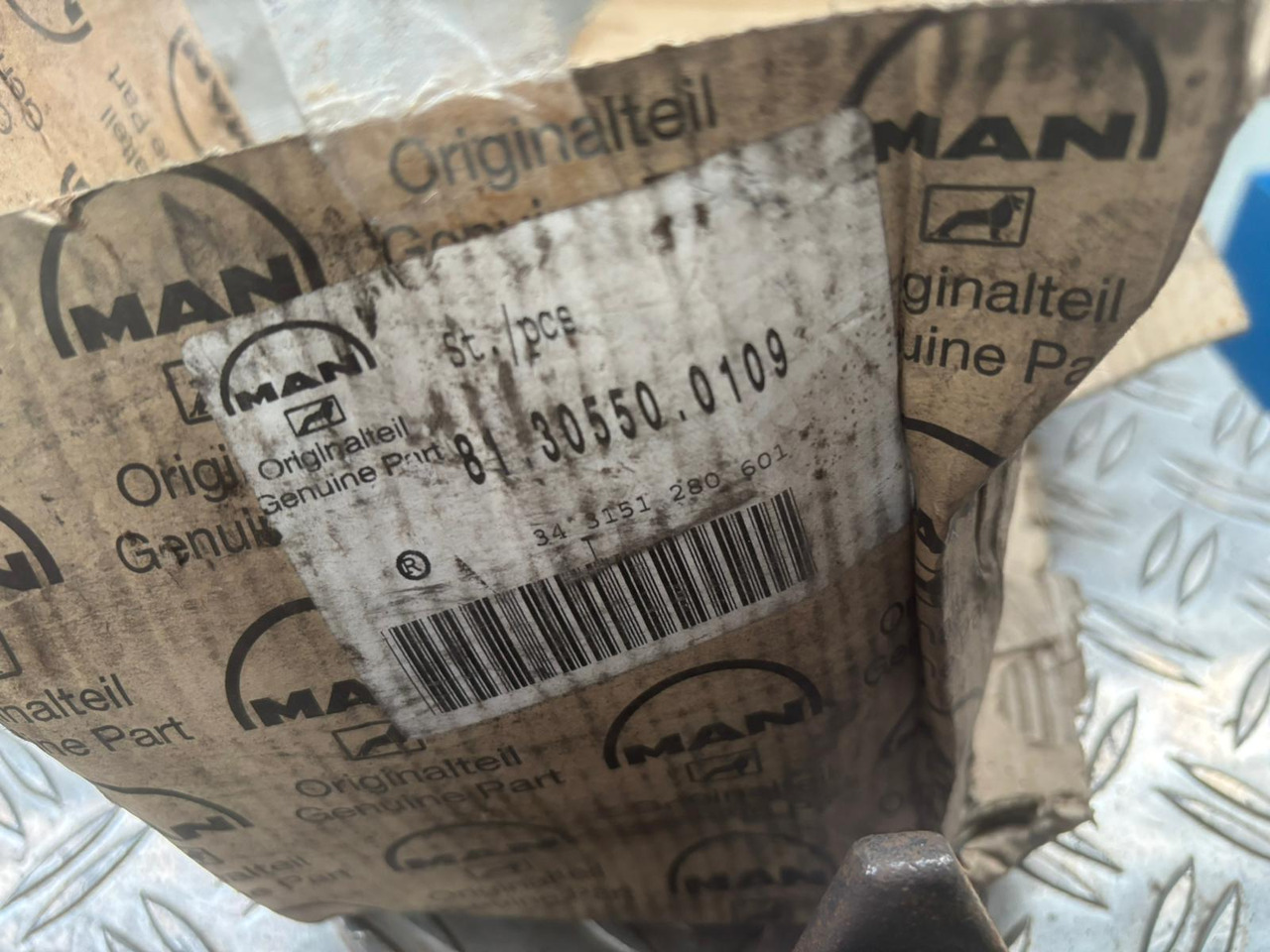 Neuwertiges MAN Ausrücklager, Kupplungssatz, Artikel - Nr. : 81.30550 - 0109 - Sklopka in deli za Tovornjak: slika 3 Neuwertiges MAN Ausrücklager, Kupplungssatz, Artikel - Nr. : 81.30550 - 0109 - Sklopka in deli za Tovornjak: slika 3