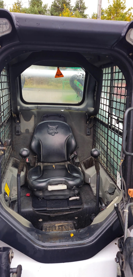 BOBCAT S570 - Mini nakladalec: slika 2 BOBCAT S570 - Mini nakladalec: slika 2