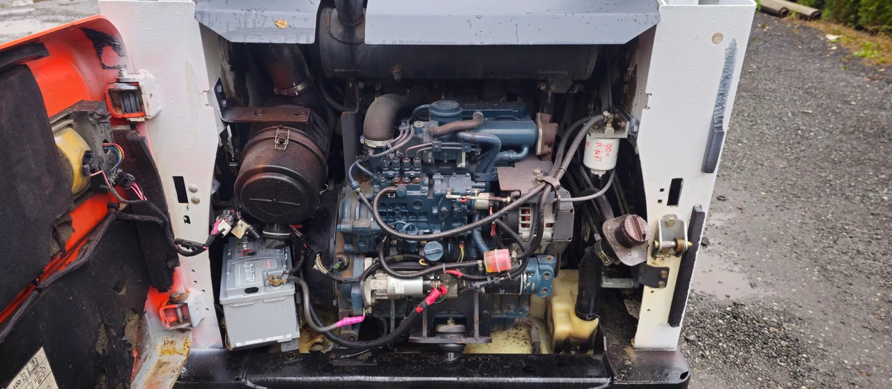 BOBCAT S570 - Mini nakladalec: slika 4 BOBCAT S570 - Mini nakladalec: slika 4