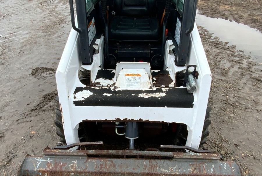 BOBCAT S70 - Mini nakladalec: slika 2 BOBCAT S70 - Mini nakladalec: slika 2