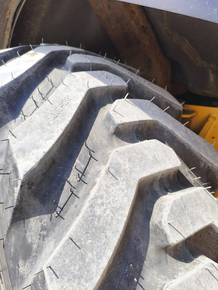 JCB 4CX - Bager nakladalec: slika 5 JCB 4CX - Bager nakladalec: slika 5