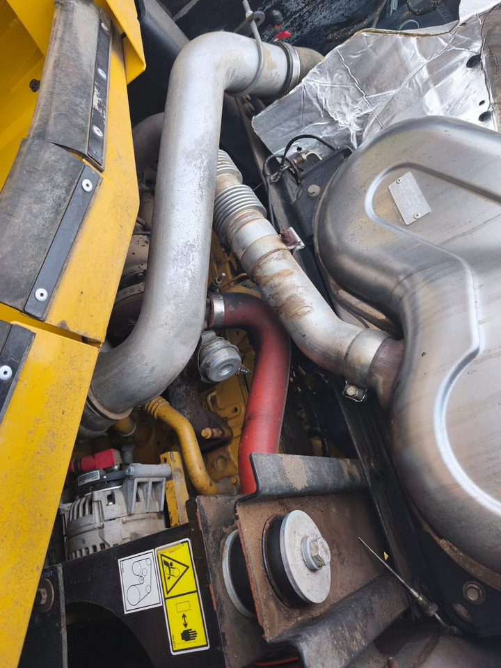 CAT 950 M - Kolesni nakladalec: slika 5 CAT 950 M - Kolesni nakladalec: slika 5