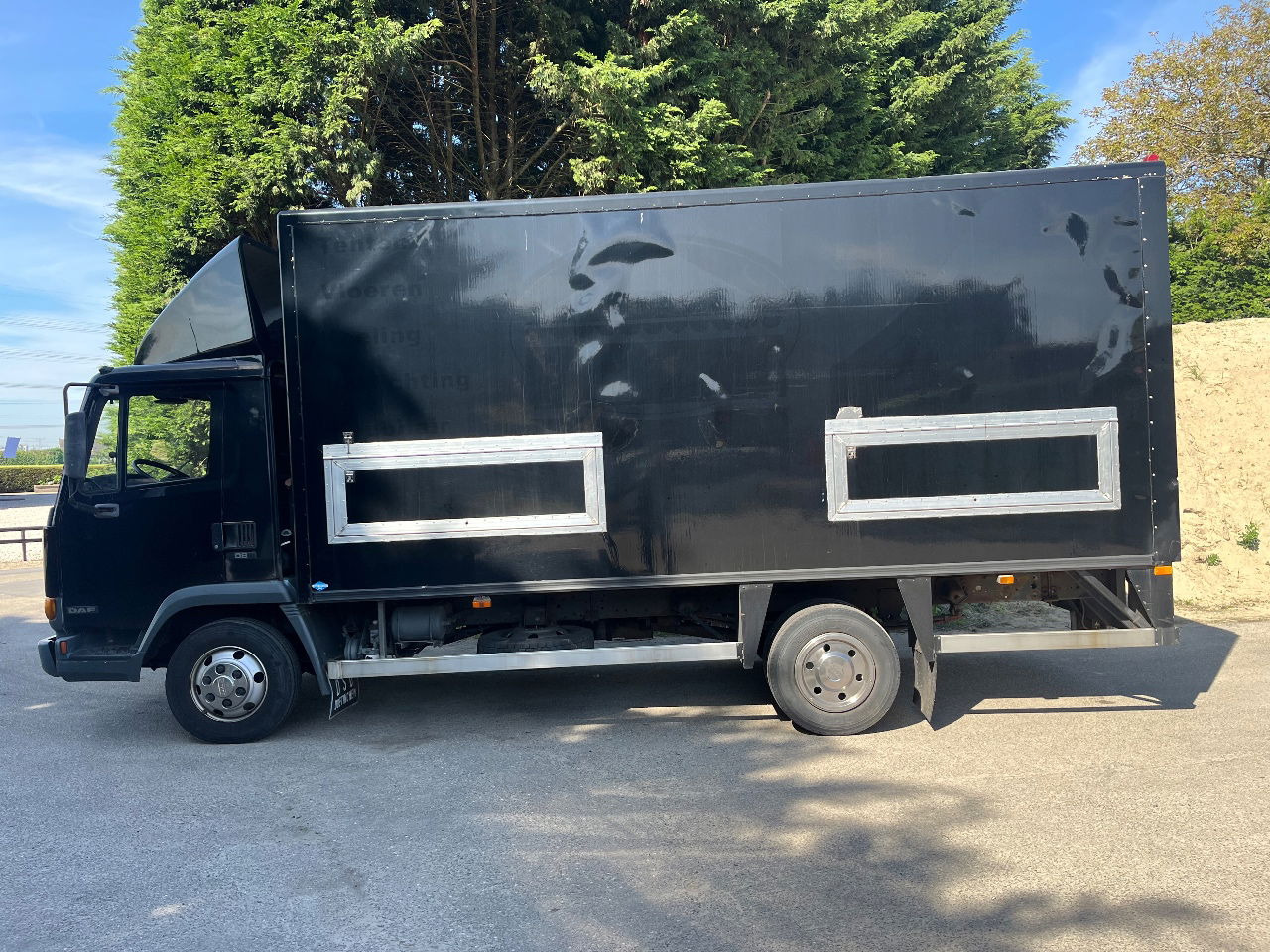 DAF 45 - Tovornjak zabojnik: slika 2 DAF 45 - Tovornjak zabojnik: slika 2