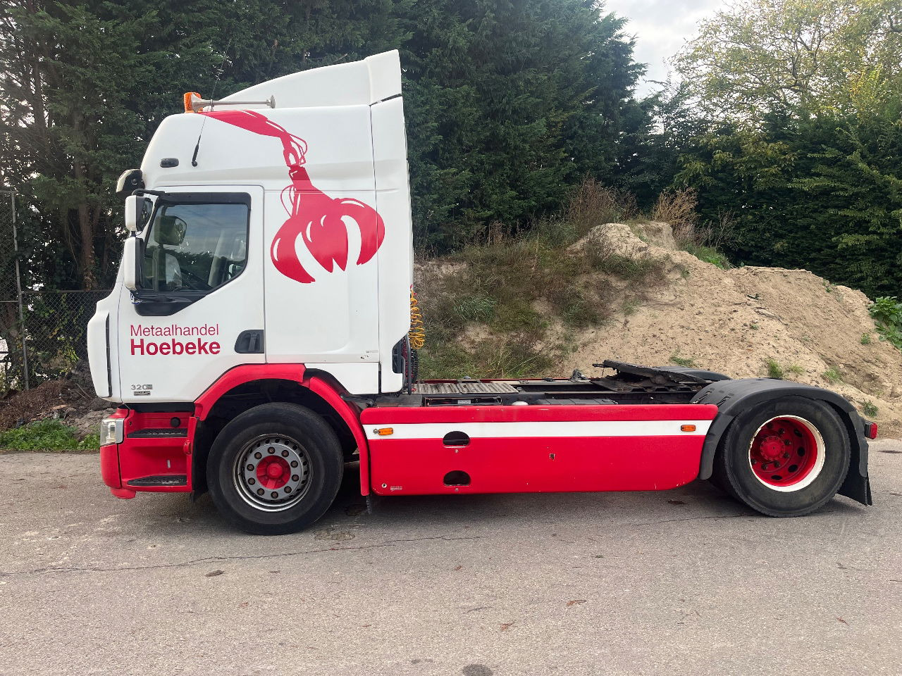 Renault Premium 320 - Vlačilec: slika 2 Renault Premium 320 - Vlačilec: slika 2