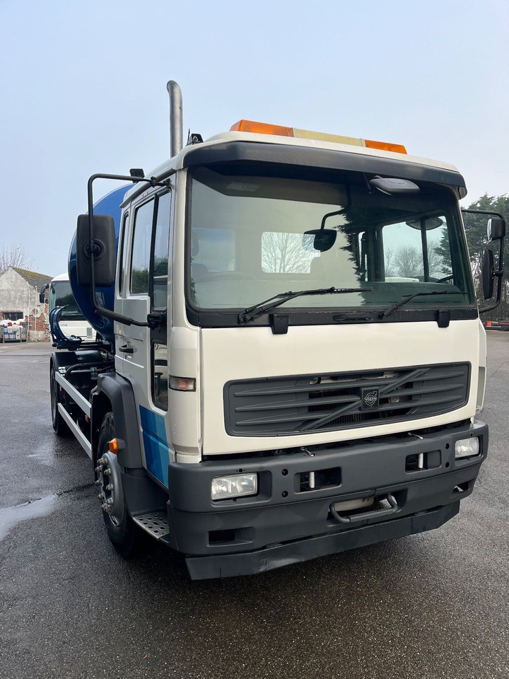 Volvo FL6 - Avtomešalec: slika 4 Volvo FL6 - Avtomešalec: slika 4