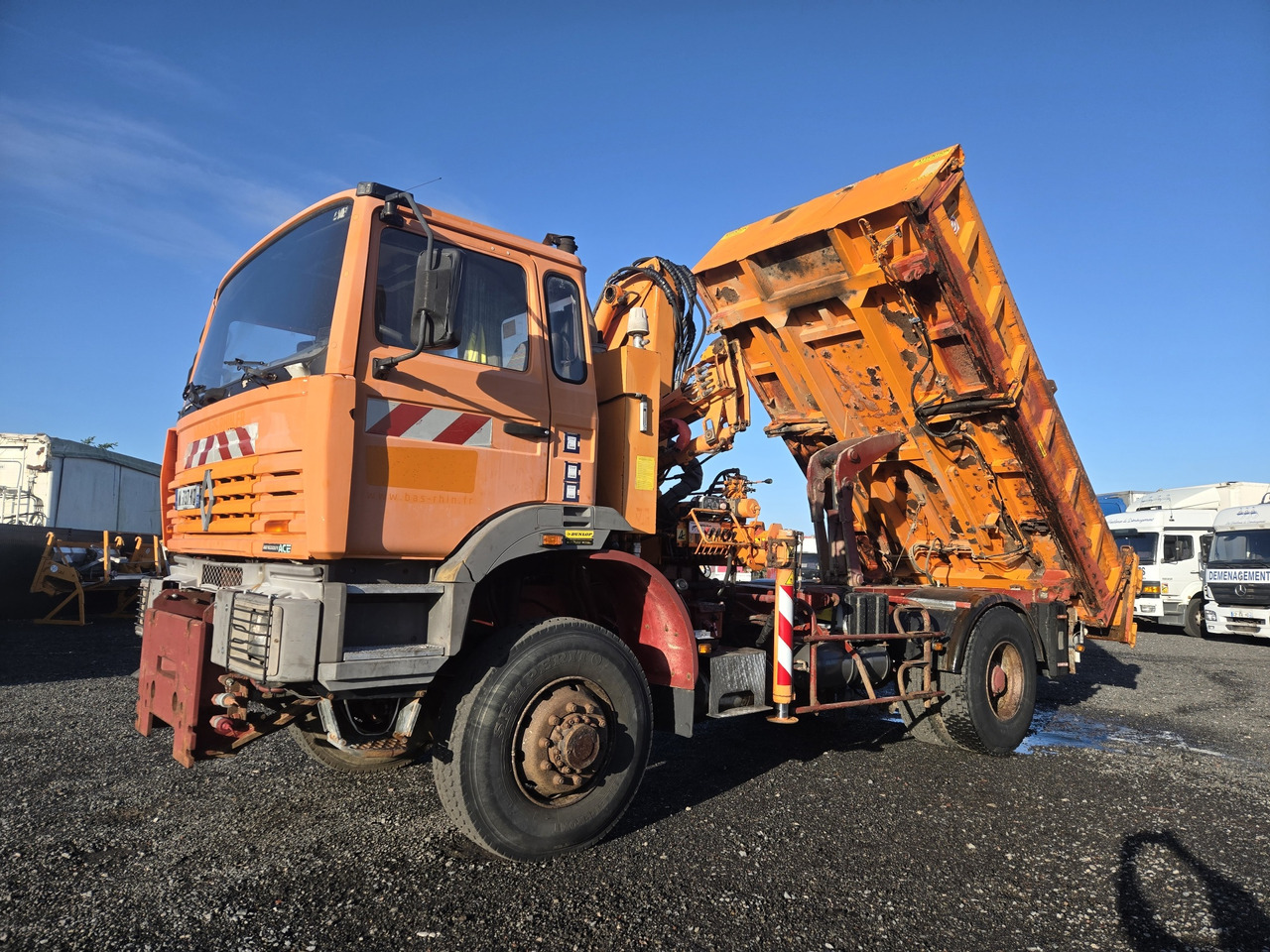 Renault G300 / 4x4 - Tovornjak prekucnik, Tovornjak z dvigalom: slika 1 Renault G300 / 4x4 - Tovornjak prekucnik, Tovornjak z dvigalom: slika 1
