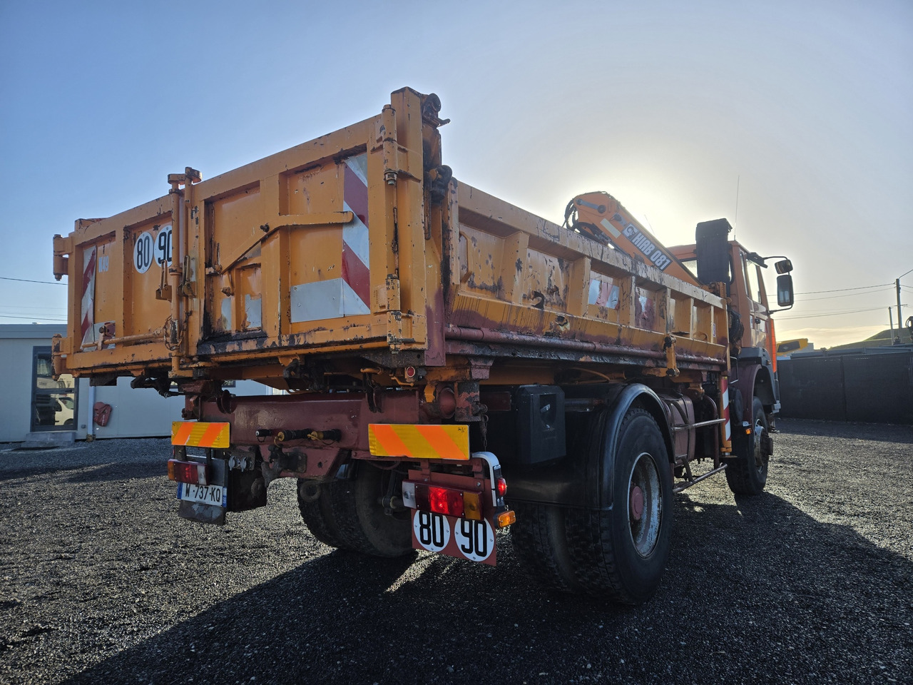 Renault G300 / 4x4 - Tovornjak prekucnik, Tovornjak z dvigalom: slika 4 Renault G300 / 4x4 - Tovornjak prekucnik, Tovornjak z dvigalom: slika 4