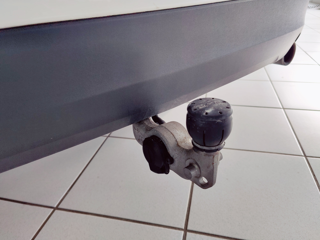 SUV Volvo XC60 t8 twin engine Momentum Plug-In Hybrid AWD AHK Leder Navi: slika 17