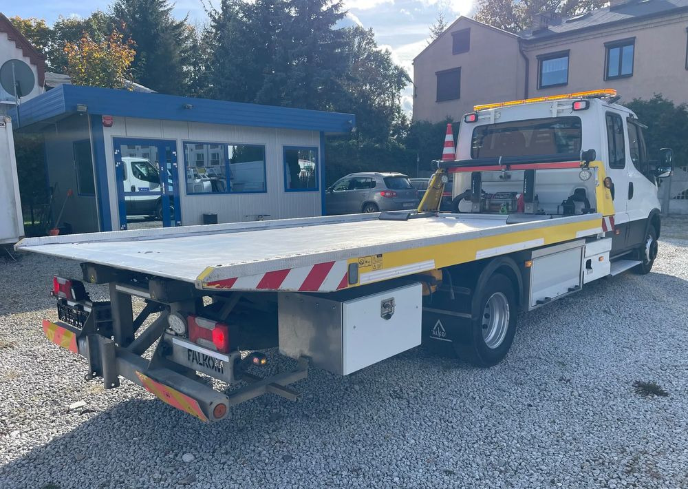 Iveco Daily 70C17 Pomoc drogowa Laweta 2016r - Vlečno vozilo: slika 5 Iveco Daily 70C17 Pomoc drogowa Laweta 2016r - Vlečno vozilo: slika 5