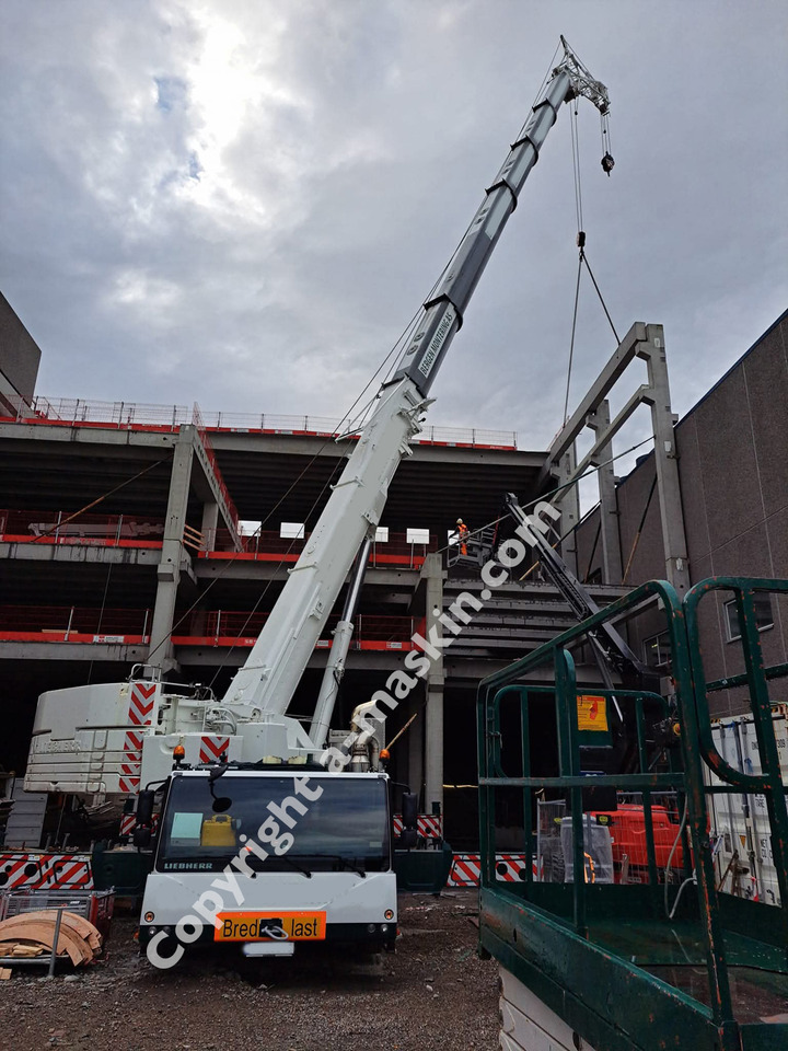 Liebherr LTM 1250-5.1. AS NEW!!! - Avtodvigalo za vse namene: slika 3 Liebherr LTM 1250-5.1. AS NEW!!! - Avtodvigalo za vse namene: slika 3
