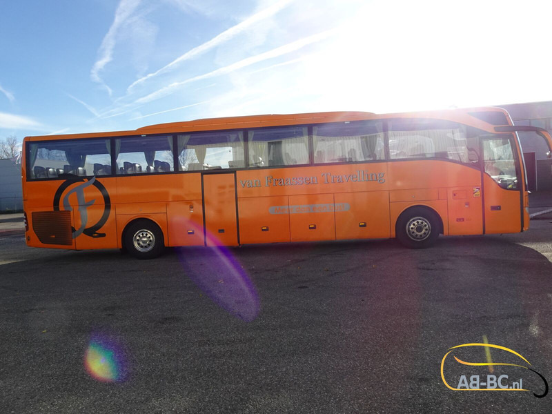 Mercedes-Benz Tourismo RHD-M - 51 Seats EURO 6 - Potovalni avtobus: slika 3 Mercedes-Benz Tourismo RHD-M - 51 Seats EURO 6 - Potovalni avtobus: slika 3