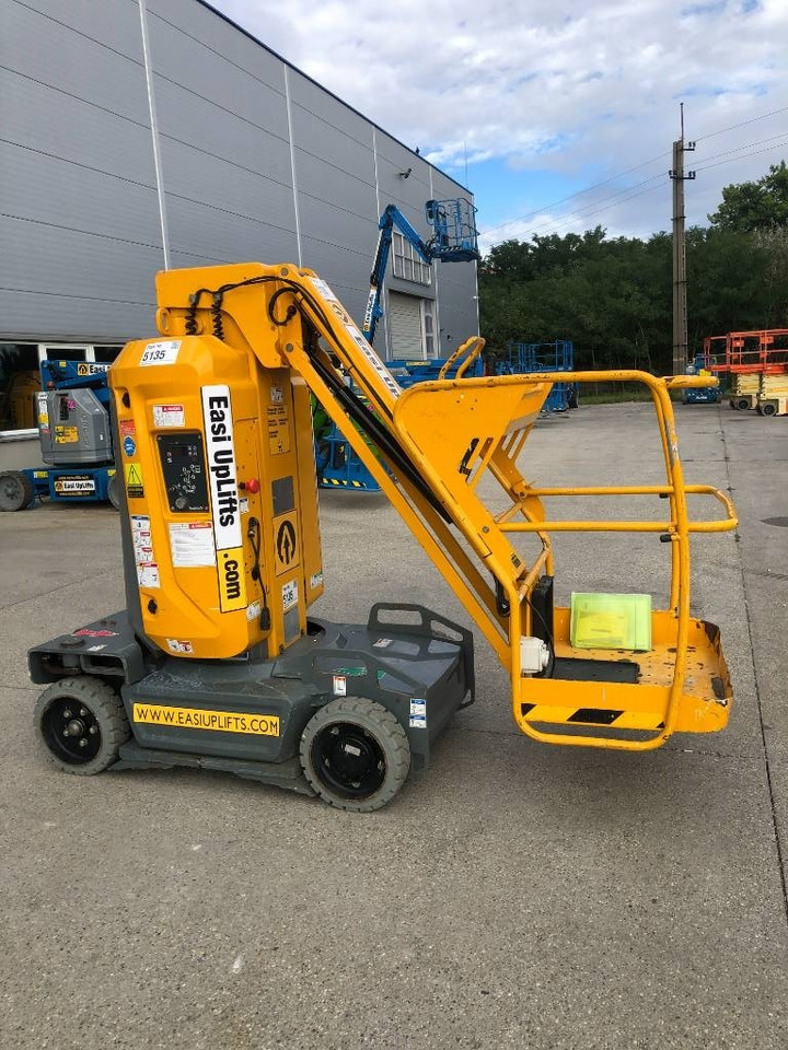 Haulotte Star 10 - Vertikalni dvižni teleskop: slika 1 Haulotte Star 10 - Vertikalni dvižni teleskop: slika 1