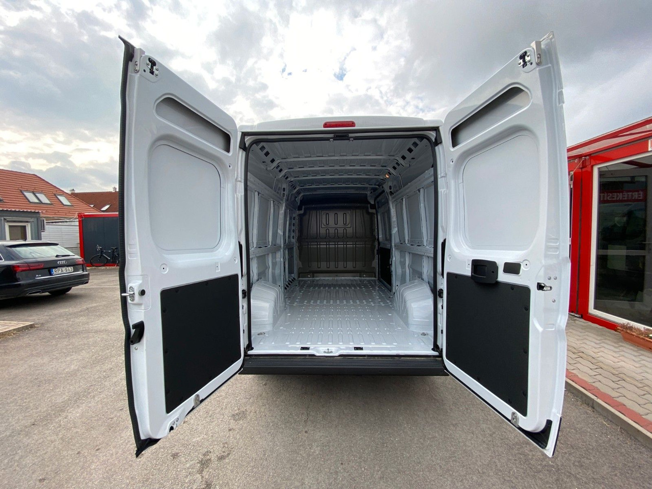 Furgon Citroën Jumper Kasten Hochraum 35 L3H2 BlueHDi 140: slika 6 Furgon Citroën Jumper Kasten Hochraum 35 L3H2 BlueHDi 140: slika 6